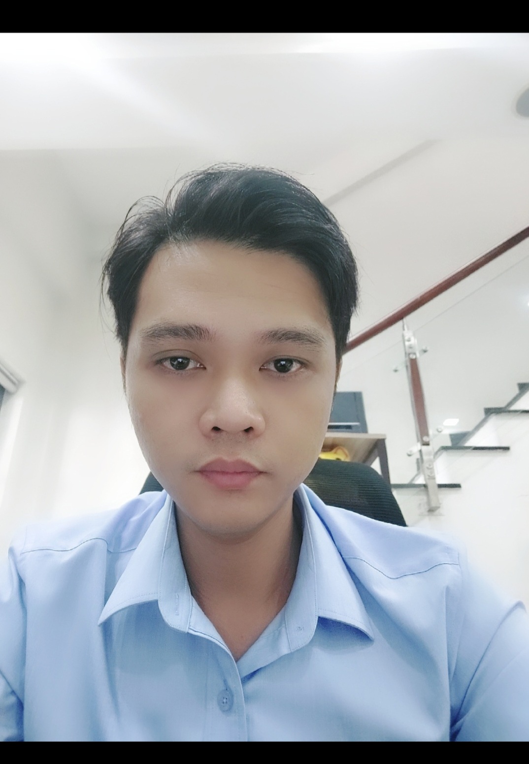 Chuyên viên pháp chế.