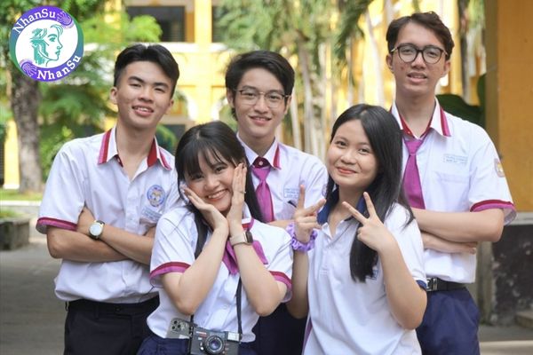 Toán Lý Hóa là khối gì? Các trường đại học đào tạo khối Toán Lý Hóa 2025?