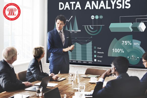 Nghề Data analyst là gì và các kỹ năng nghề nghiệp cần có? Cơ hội việc làm và triển vọng tương lai của nghề data analyst?