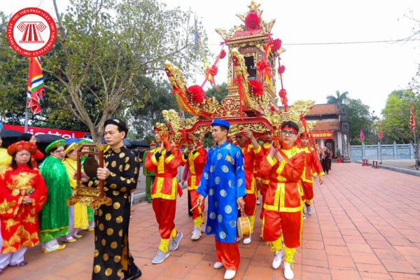 Lễ Khai ấn Đền Trần là gì? Nhân viên kinh doanh có được nghỉ làm vào ngày lễ Khai ấn Đền Trần không?