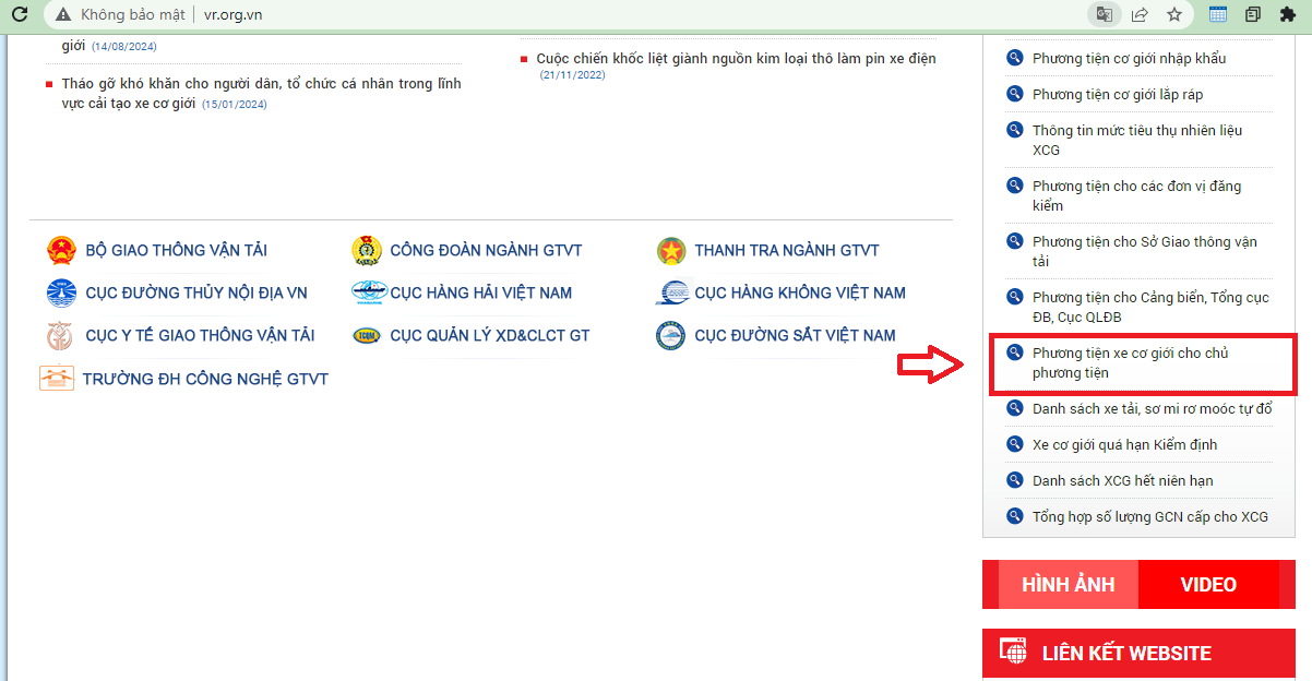 Bước 1: Hãy truy cập vào trang web của Cục Đăng kiểm Việt Nam tại địa chỉ www.vr.org.vn. Sau đó, chọn mục 