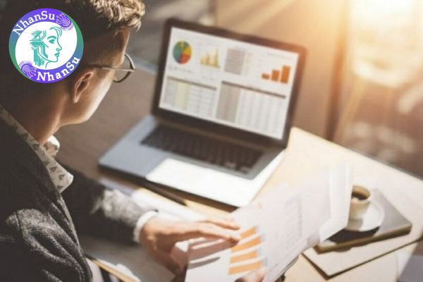 Compensation and Benefits là gì? Thế nào là Compensation and Benefits Specialist?