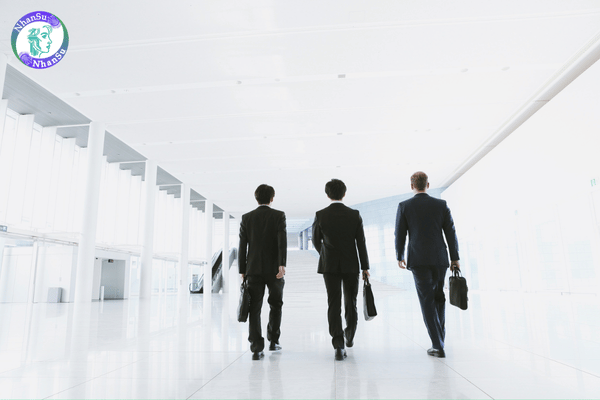 Ứng viên đến sớm trước giờ phỏng vấn để tạo ấn tượng chuyên nghiệp