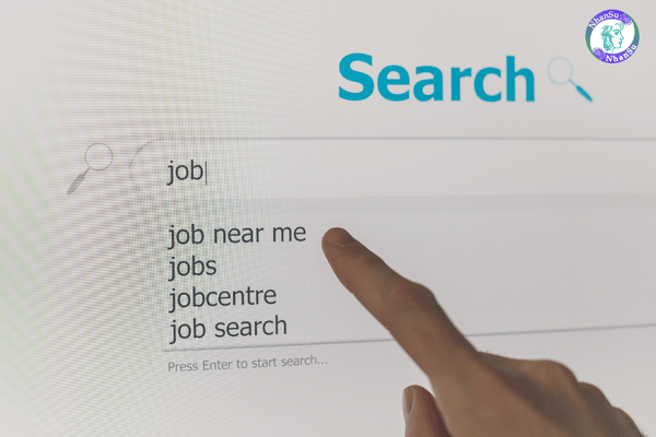 Trong thời gian chờ phản hồi phỏng vấn, nhiều ứng viên tiếp tục nộp hồ sơ cho các cơ hội khác